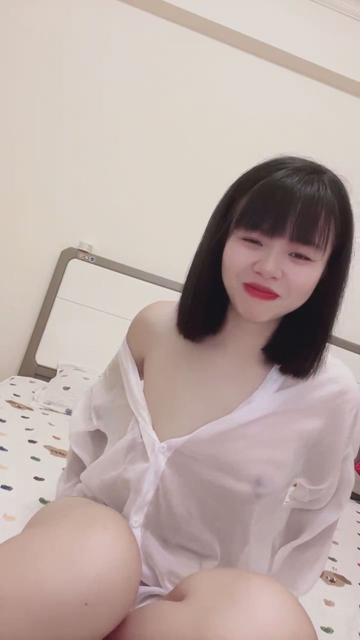  : 最真實的反應與心跳加速的瞬間，帶你沉浸在專屬的私密空間裡。 #道具互動 #真實反應 #性感 #福利
