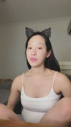 selinamimichen : 靠近一點,喜歡這樣看著你們笑~🥰🐈⬛ #貓耳 #可愛 #女友感