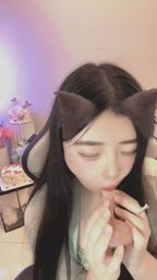 annie_lovely : 這是Babe專屬的誘惑,喜歡這樣玩嗎?🐱🔥 #挑逗 #大膽互動