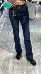 ve_venus : 在線等🤎你們幫我看!Babe
這件牛仔褲可以嗎😻😻