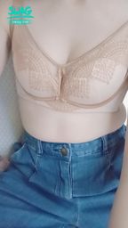 floraof : Babe早 有冇人起左身😜🤩