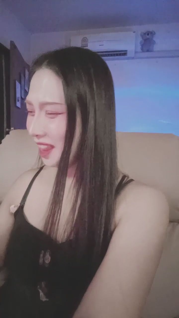  : 被這迷人的笑容治癒了嗎？🥰 甜度破表的開懷大笑時刻！ #直播 #心動 #治癒笑容 #互動