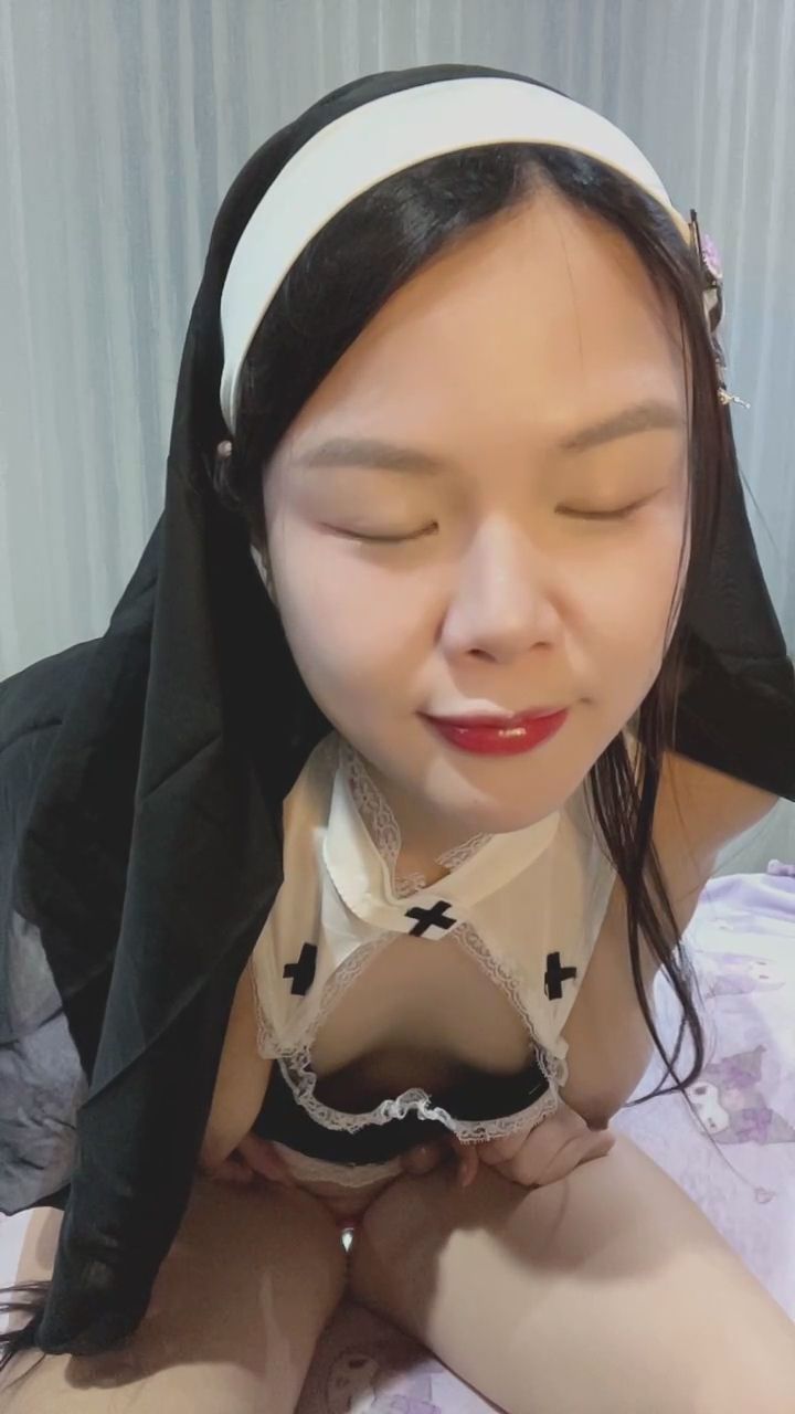 minjeebabe : 指尖下的誘惑律動！這樣的私密告解你敢聽嗎？👀💖 #揉乳 #䀥女 #私密時光