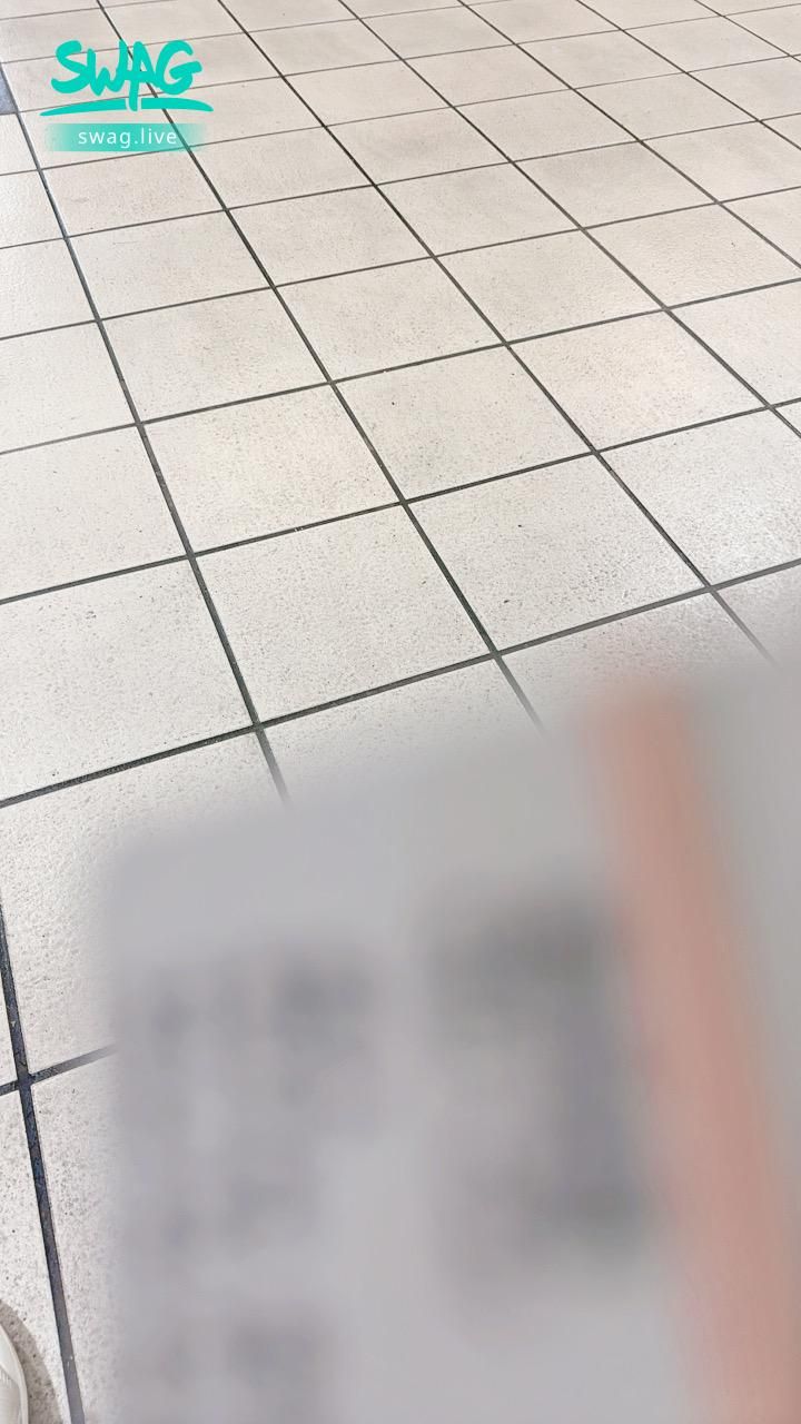 nanalittlepupy : 跑來跑去 有點中暑了 好想吐🤢