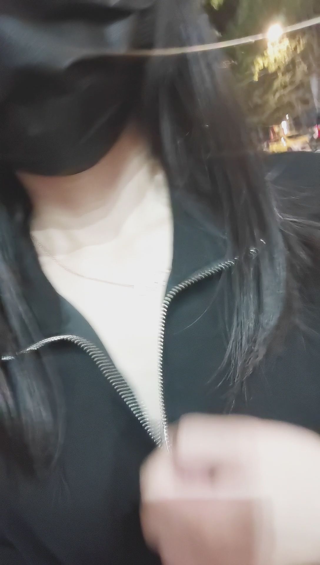  : 來~偷看一下