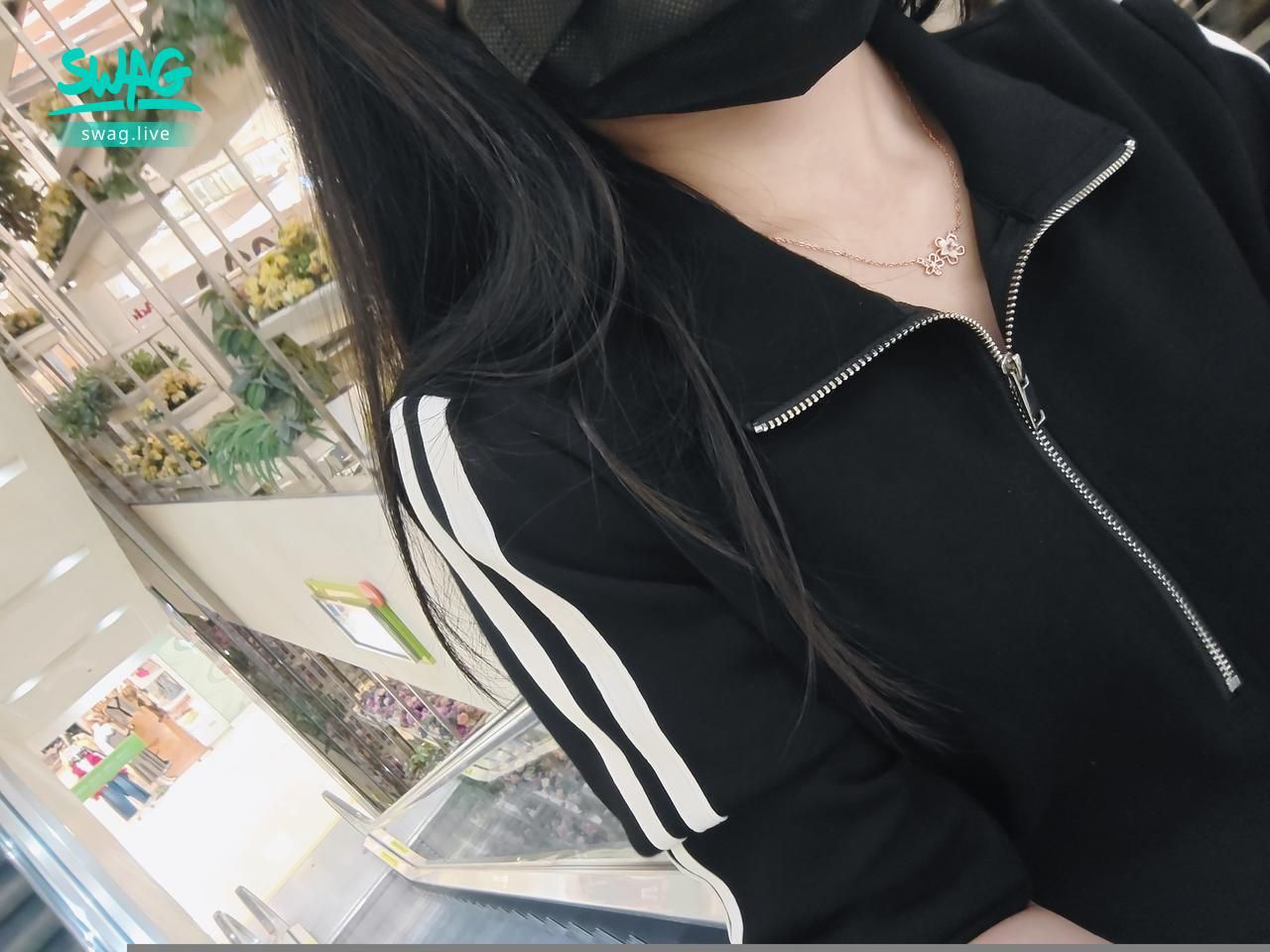 quanna : 來巧遇嗎？ 小遠百 板橋