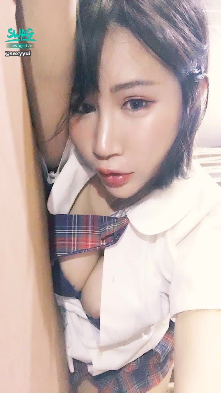 sexyyui : 櫻花妹櫻花色