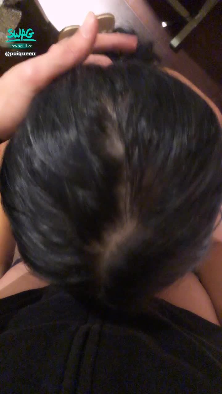 poiqueen : 吃🐔時間❤️