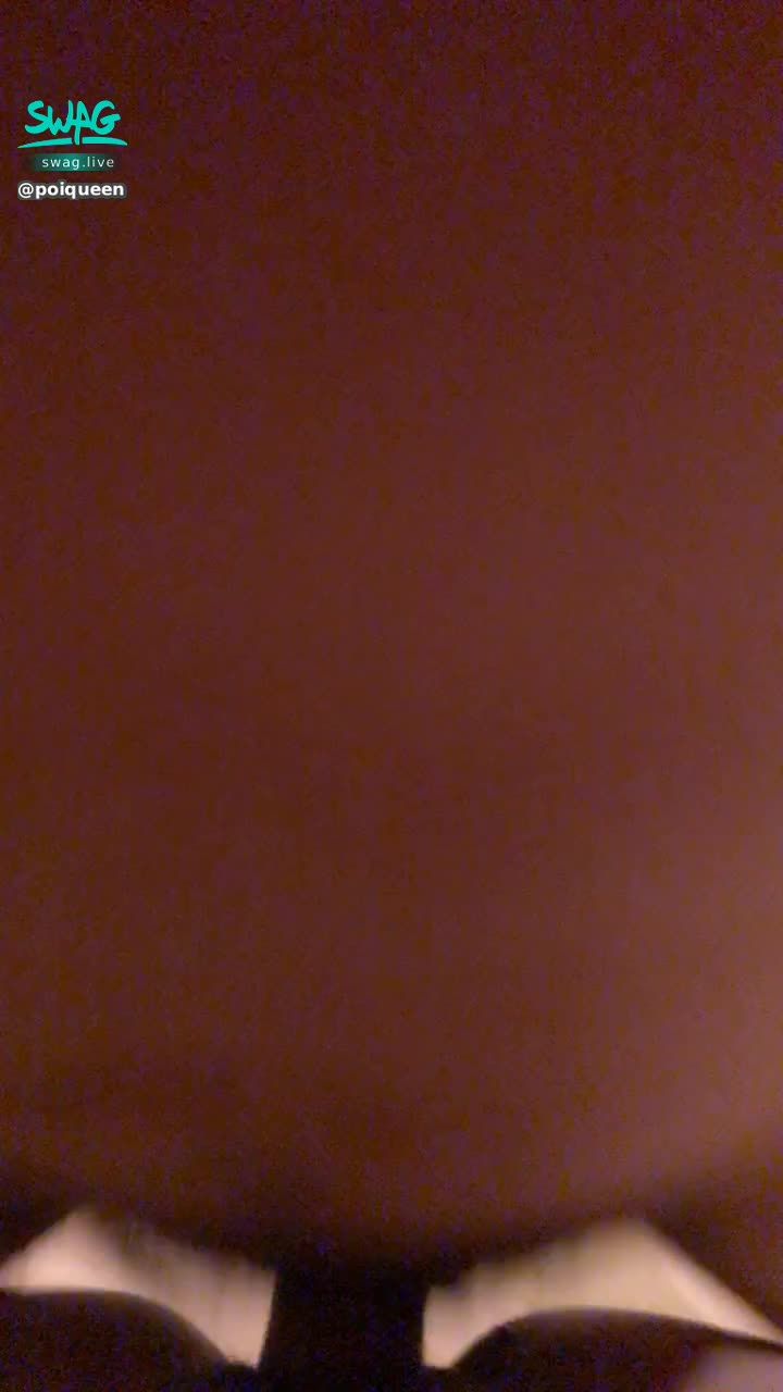 poiqueen : 交合處抽插