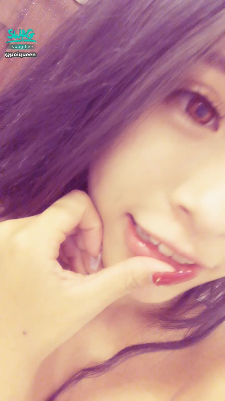 poiqueen : 🈲️露臉特輯🈲️ 蹲著開M腿 還不找我約會嗎❤️