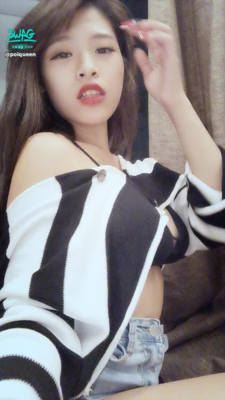 poiqueen : ㊙️露臉 做你愛的異國騷女友 2