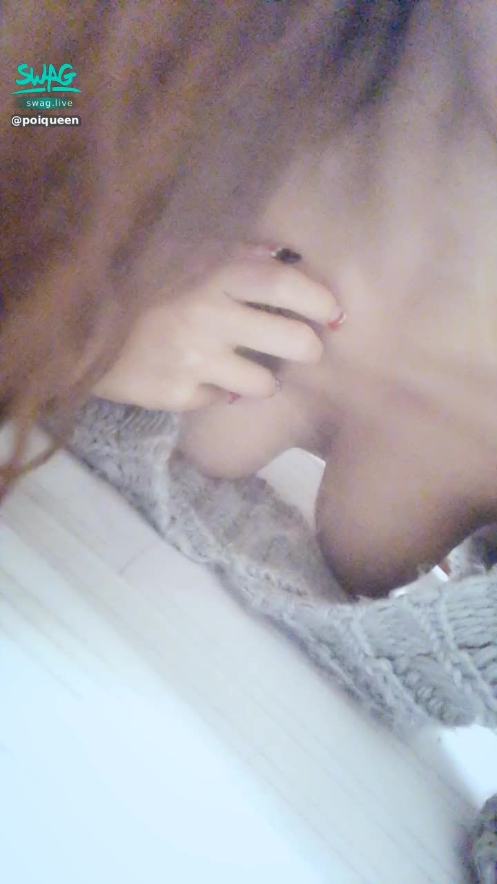 poiqueen : ❌❌❌撿屍 實戰❌❌❌ F奶肆無忌憚的在鏡頭前晃