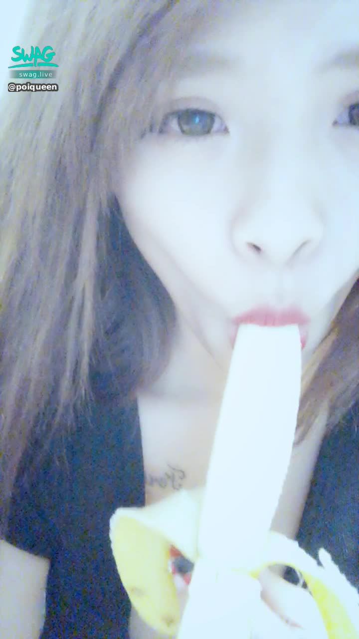 poiqueen : 示範口交怎麼交 2