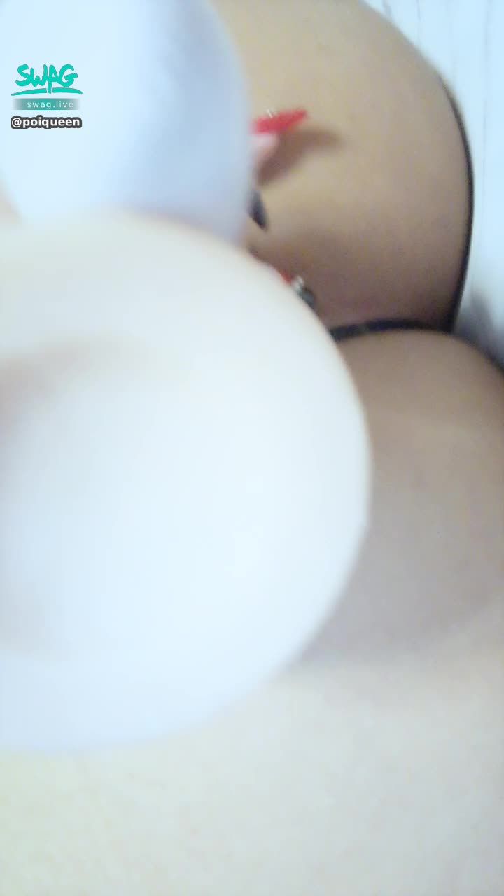 poiqueen : ❌最後一則 巨屌➕G點棒 一起插入