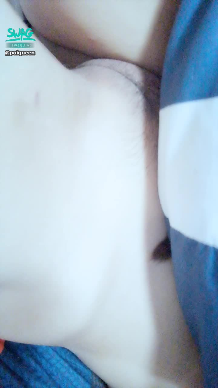 poiqueen : 近拍長毛的穴穴 想暫時變成黑森林