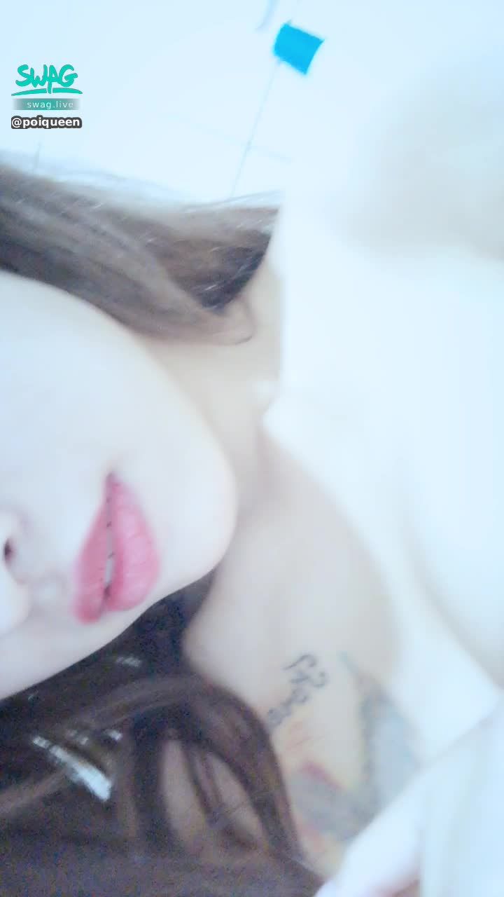 poiqueen : 💄好大～