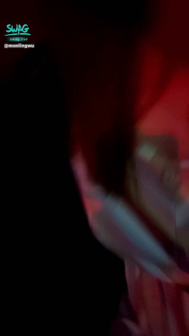 m*******u : 💯KTV包廂大亂鬥💯 @chingyo @ariel920 @princessdolly 
什麼火花呢