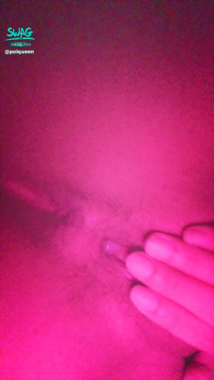 poiqueen : ‼️露點實戰‼️ 超多精液從穴口噴出
又內射惹