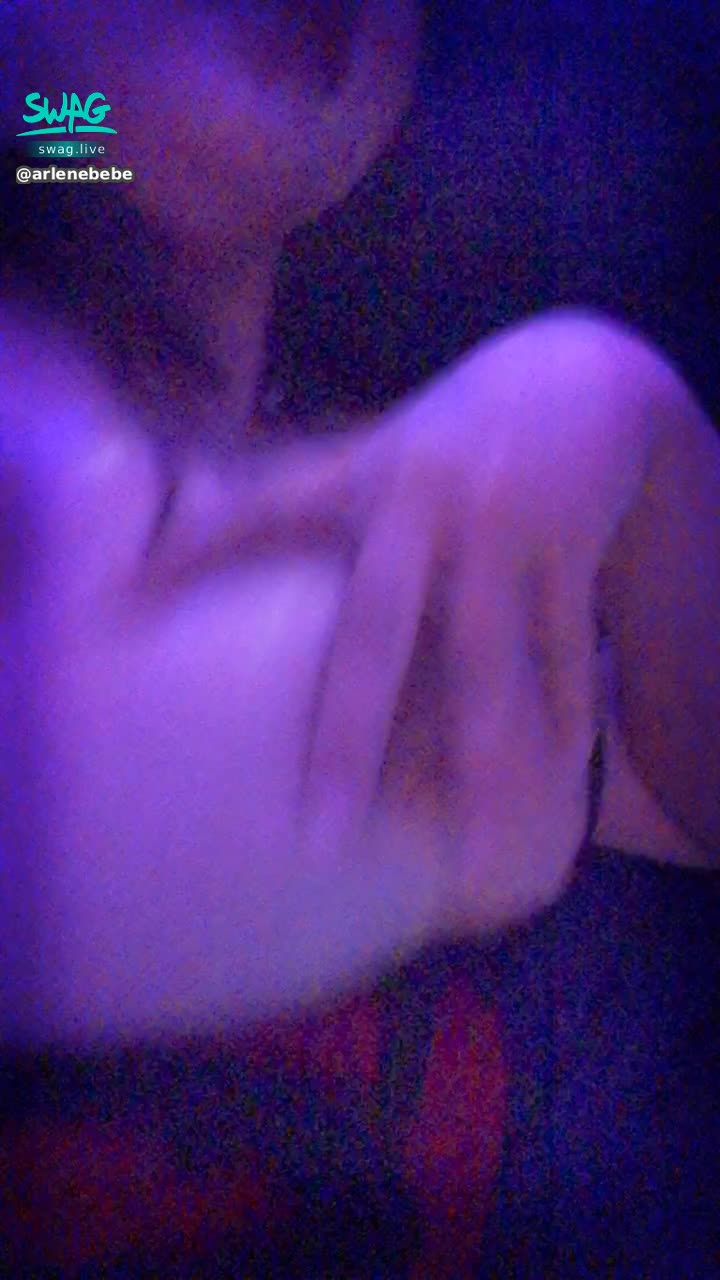  : 幹壞事火辣辣🔞性愛必備側插式🔞...這聲音太不行了了啦
解鎖一系列可以換到傳教式1080p 長片唷❤️