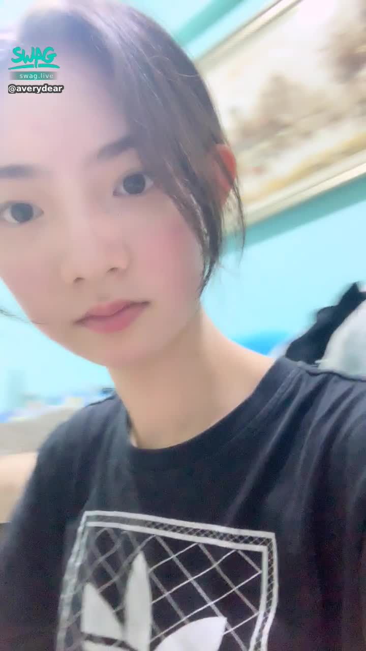 a*******r : 還好他還很愛我
還好他不看鏡子