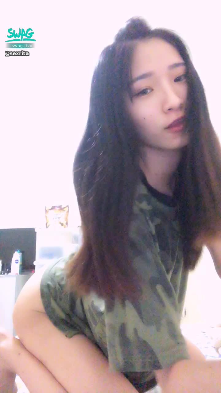 s*****a : 🔥🔥爆火！必解！淫蕩露臉❤️手指操逼💗露臉露點同框！！！