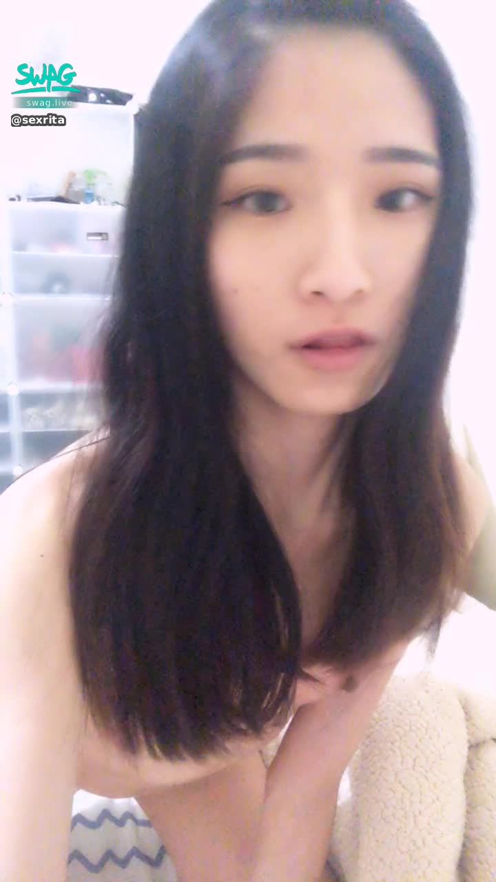 s*****a : 🚨露臉自己挖穴穴！！❤️