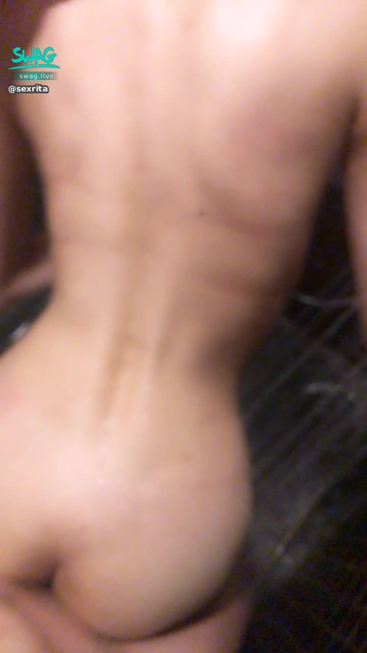 s*****a : 背後式視角❤️露臉！！！滿秒