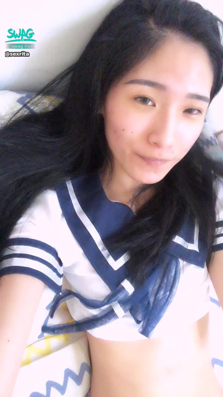 s*****a : 按摩棒拔出來的那剎那❤️！！滿滿的白漿❤️看多淫蕩💗