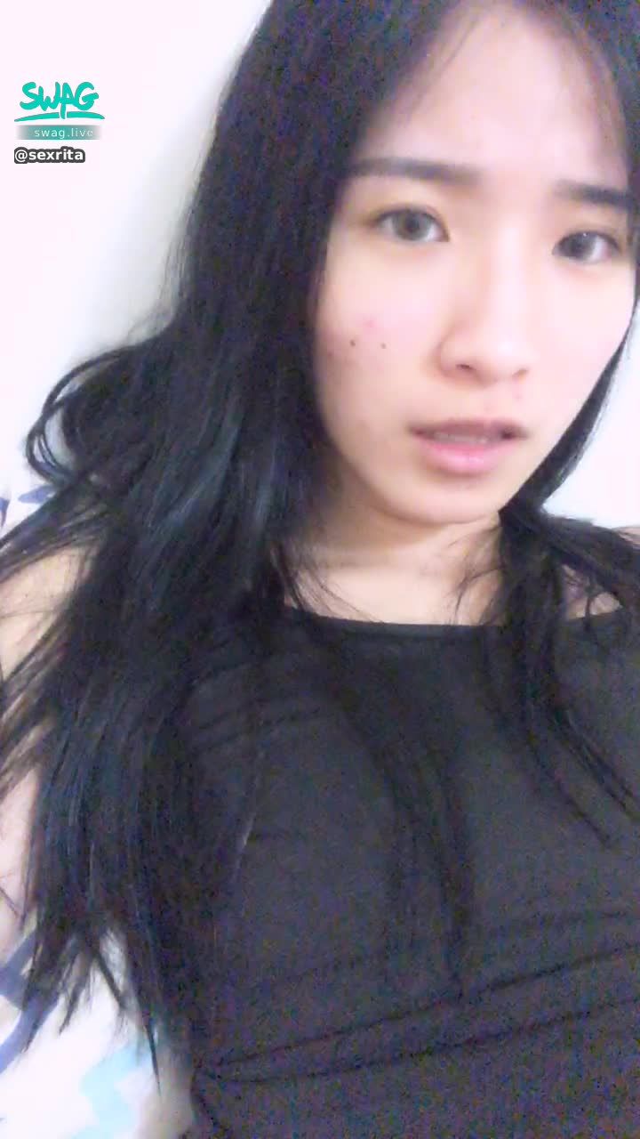 s*****a : 濕答答粉嫩鮑魚💗露臉自慰高清肉穴❤️同框！！