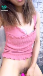 lovemeredith : 🧝🏻♀️乳香美女vivi你寂莫想要時的好朋友🍼,
,小桃🎀震幾下,不小心噴噴💦