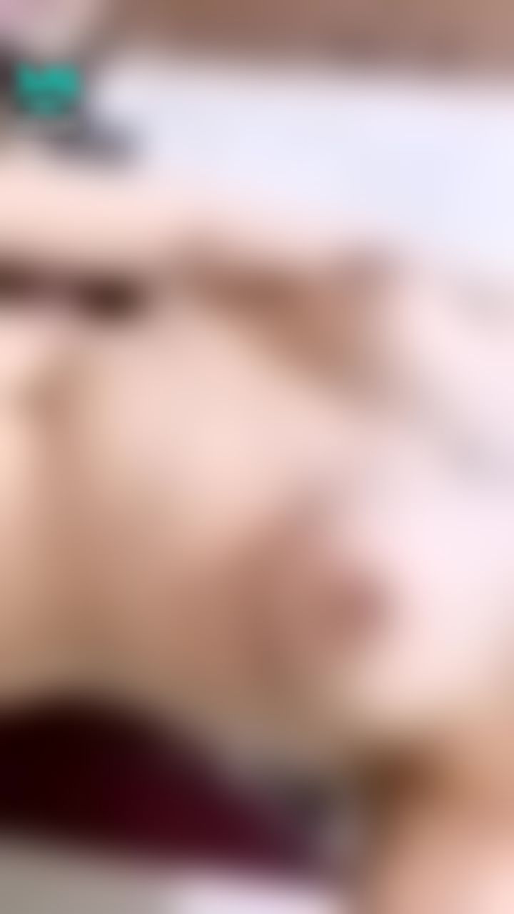  : 😌環繞看一下我的奶😌