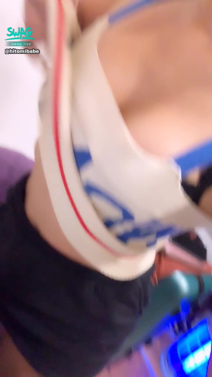 hitomibabe : 大奶奶