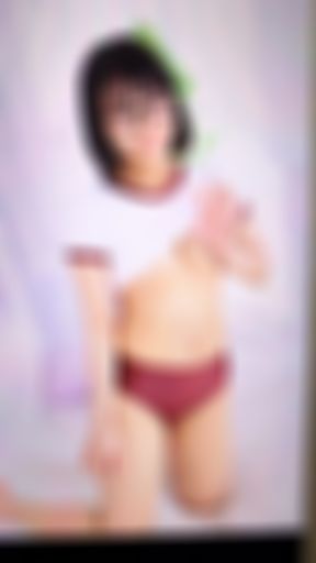 a*******y : Do you want to me to wear cosplay?🤣❤️ 你們對我角色扮演的姿態有興趣嗎？🤔✨💓