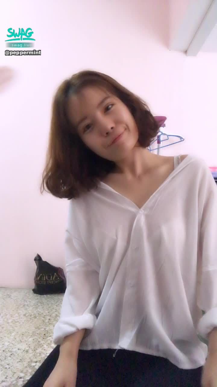 p***********e : 听说白色很诱惑💞