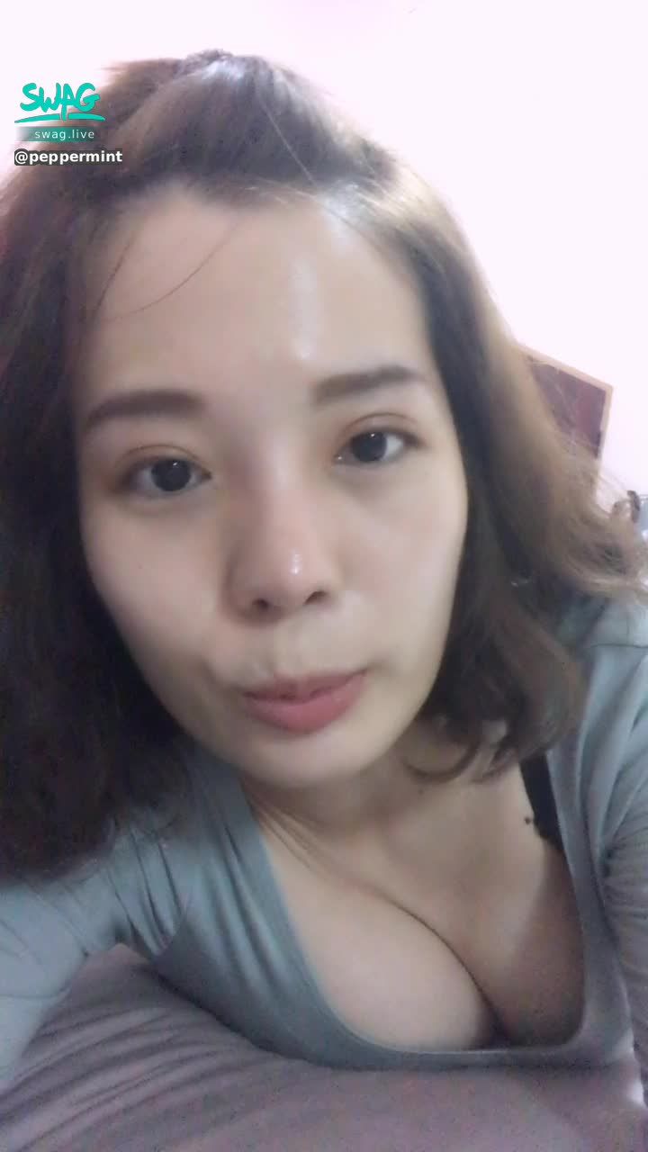 p***********e : 绿色