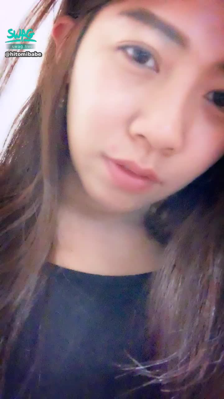 hitomibabe : 露奶