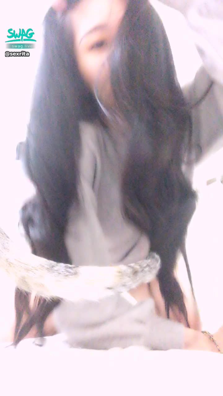 s*****a : 你ㄉ小貓咪已上線❤️聖誕節ㄌ快來拆我這個禮物🎁❤️