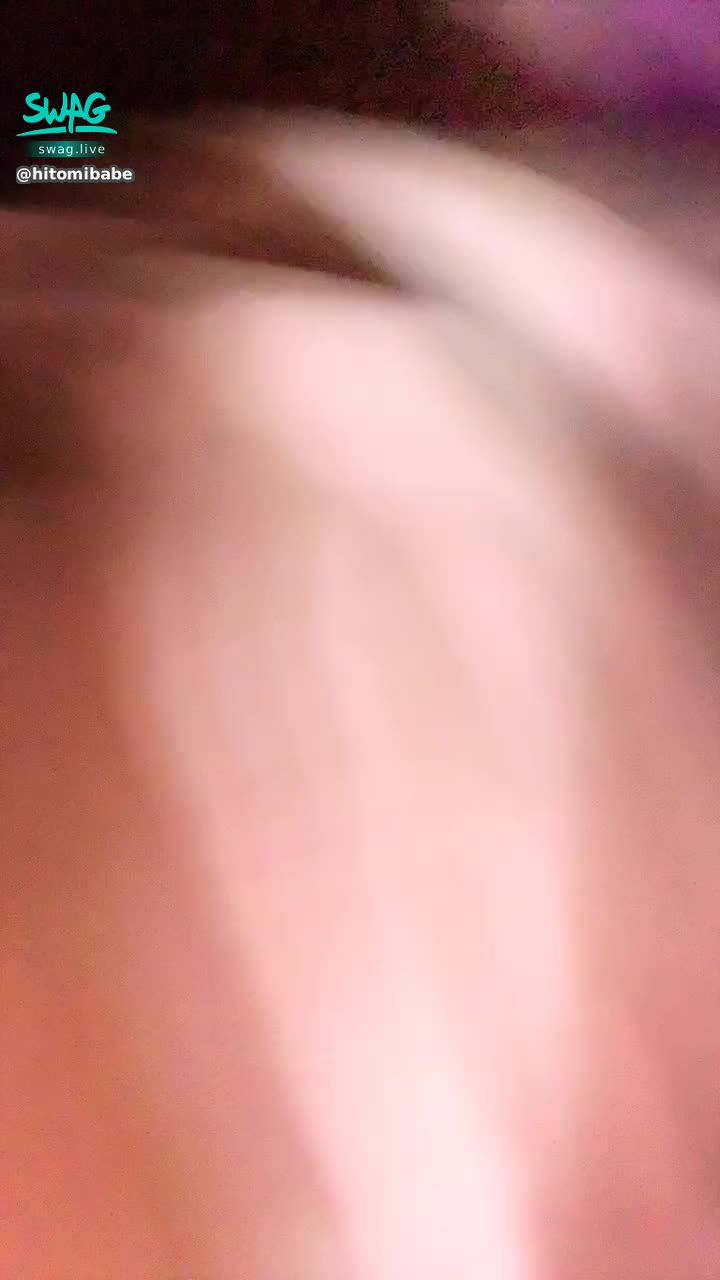 hitomibabe : 摸痘痘這邊