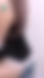 a****i : Yumi在你上面搖就是這樣子 主人今天想要什麼姿勢😋😋