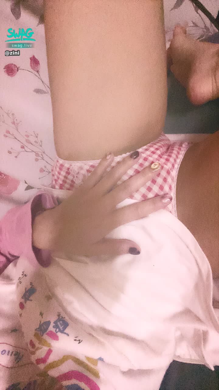 chavalove : 這麼鄰家的我你可以嗎🙈🙈
下面還有露臉影片趕快解鎖
看是不是可以跟慰慰配對成功🧡