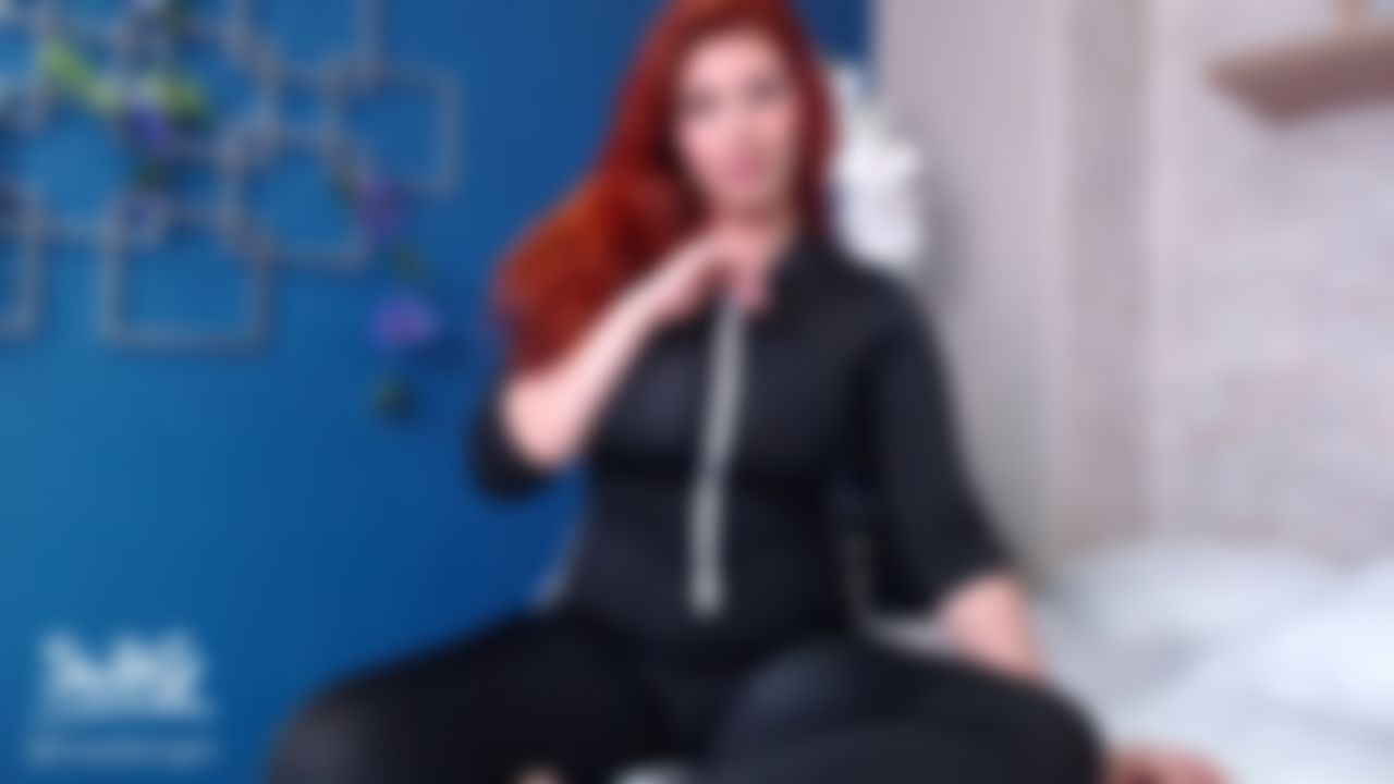 l********r : Rica peli Roja baila sensual mientras se folla y llega a un mega squirt...