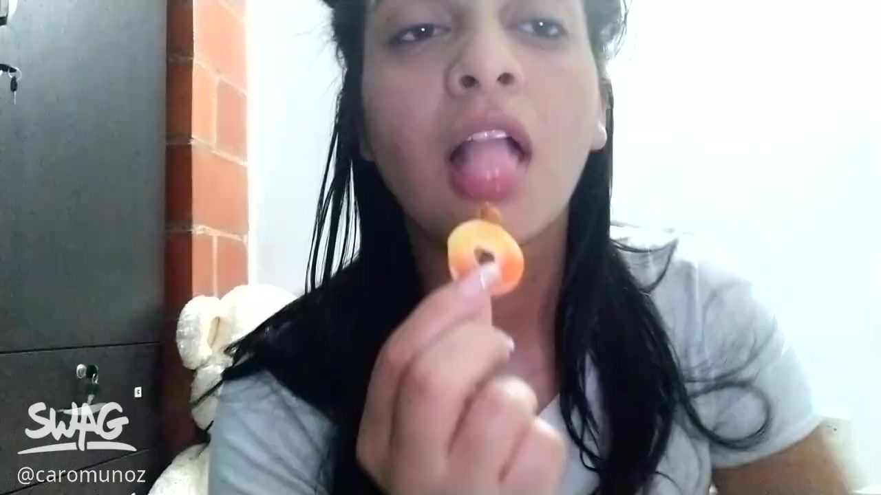 c*******z : dulce e inocente bebé 😈 follando