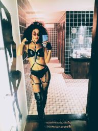 b********r : dancing teasing and fucking myself in the ass