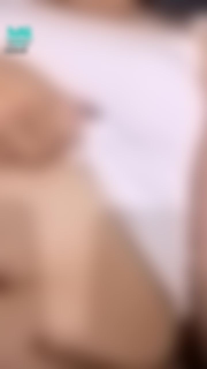 a****i : 新粉回覆「想吃Yumi粉奶頭」就會獲得Yumi的禮物唷😍😍😍💦💦