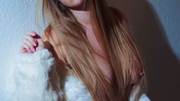jess_macadam : Only for lovers of big boobs and those who like to play with them. #bigboobs #playwithmyboobs