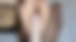 k***********a : Esto es un sloopy footjob... Tocaré tu polla con mis pies hasta sentir tu semen salir y verte la cara de placer y excitacion.