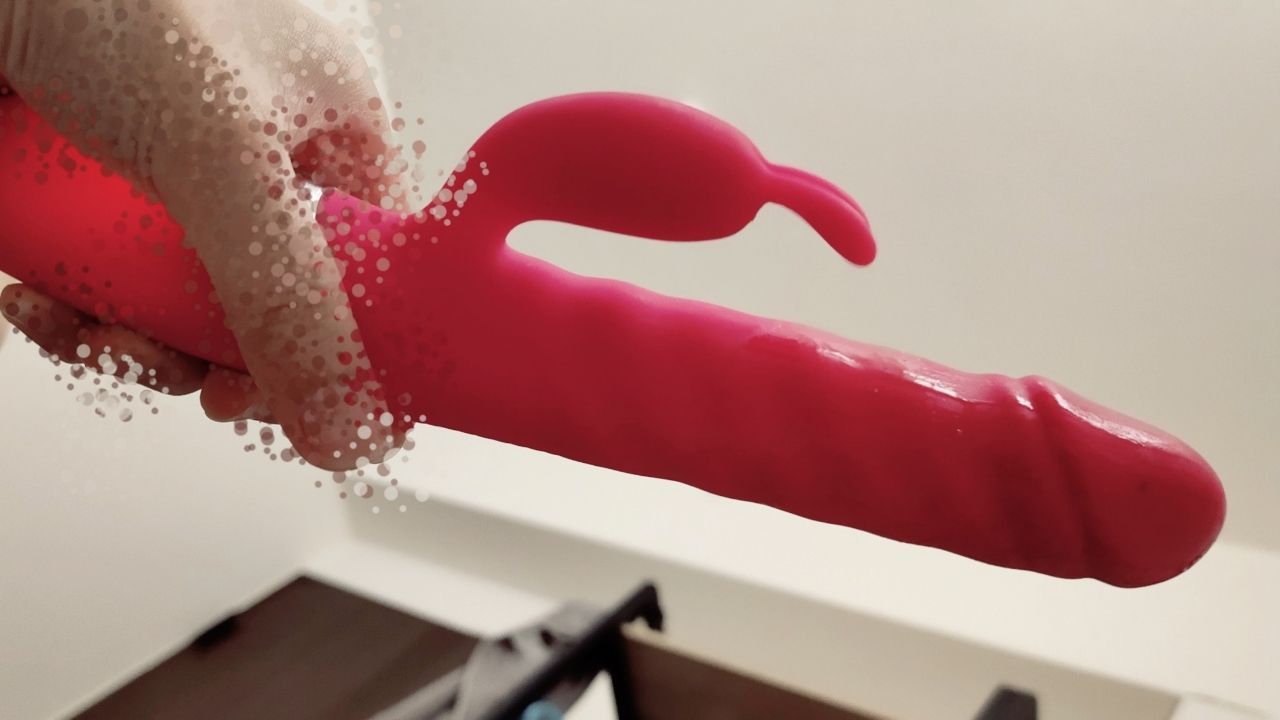 : 炮友用塑膠大肉棒幹我💗想當我固伴就要這樣玩弄我...我超愛🤫