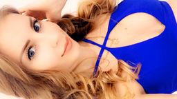 emilyloveu :