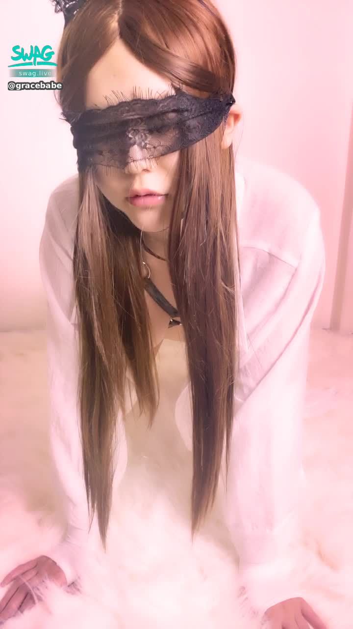  : 🔞戰袍亮相🔞絲絲🐝臉部大特寫🤫
經期ㄋㄟㄋㄟ🍼特別漲🔥想被吸💦


🆕發情🔥母貓🐈絲絲🐝新長片
可以來跟濕濕💦領🎁免鑽🎁小禮物⬇️⬇️
https://app.swag.live/flix/5e9930ea43a93618b8ec87f3