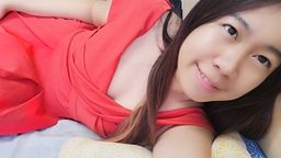 a*******i : 天使在家做家务都穿这么美。喜欢宝贝这身打扮吗 ? 有谁家要天使来帮忙打扫吗当然天使打扫要付费哦😅 ?有发现紧了一点😭发福了。